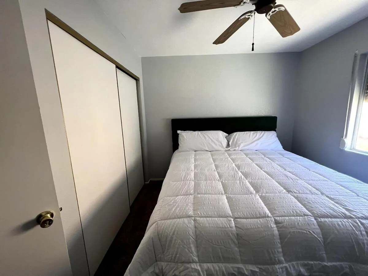 Vakantiehuis Big 4 Bedroom Property With A Pool Las Vegas