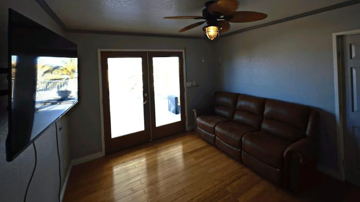 Big 4 Bedroom Property With A Pool Las Vegas
