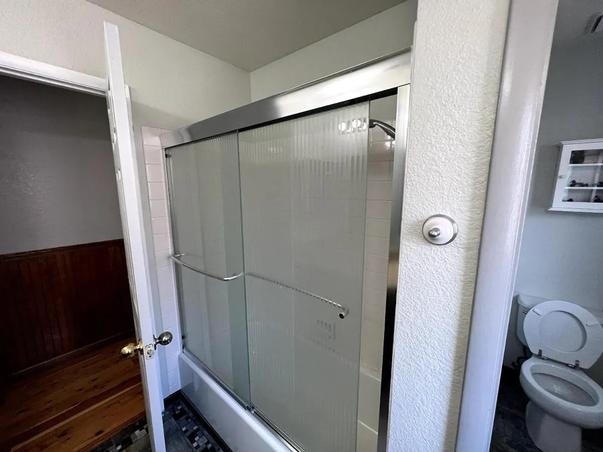 Big 4 Bedroom Property With A Pool Las Vegas 0*,  Verenigde Staten